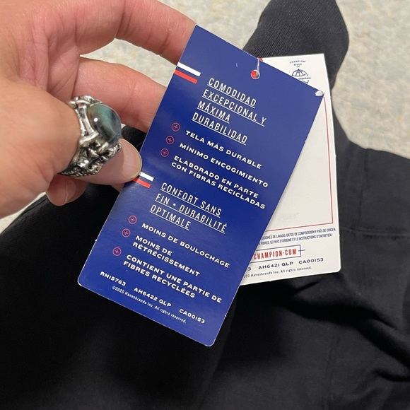 NWT Women’s Size Small Champion Drawstring Fleece Joggers With Logo Print Black - Picture 9 of 14